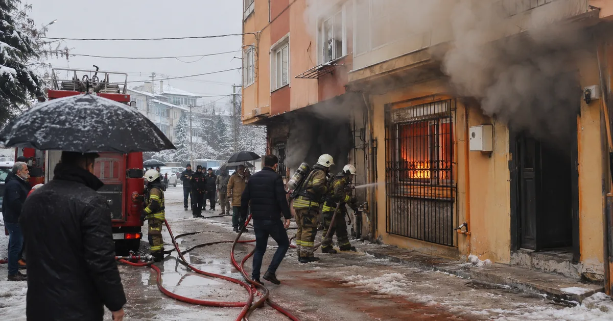 Bursa'da Eski Eşin Evine Benzinli Saldırı: Kombi Patladı, Evde Yangın Çıktı