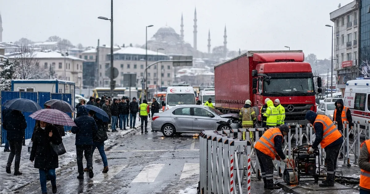 Nazilli'de otomobil kontrolden çıktı: 12 kişi yaralandı - Son Bir Dakika