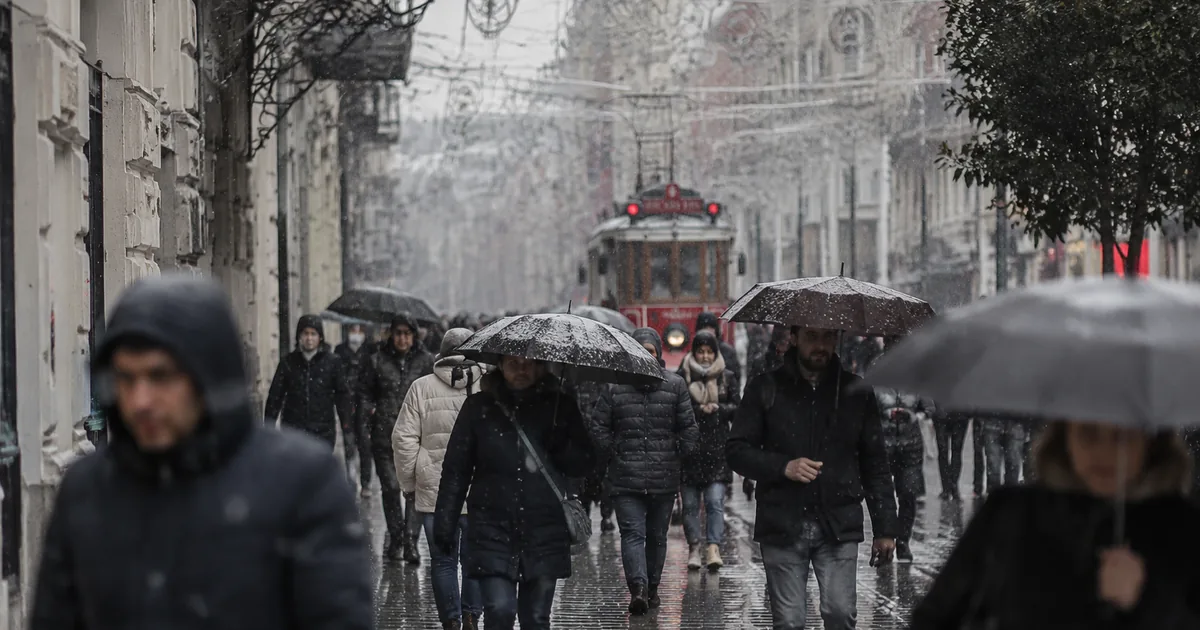 ABD'den Grönland'a Üs Hamlesi: Rusya ve Çin'e Karşı Kritik Adım