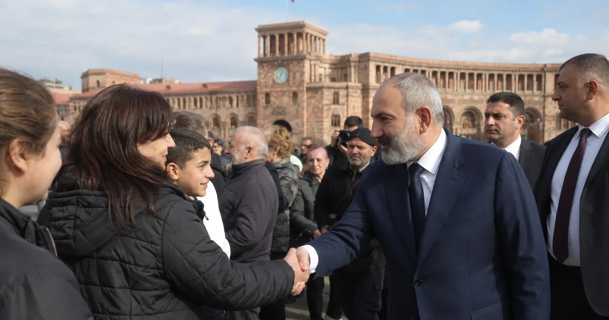 7 Haziran seçimleri öncesi Erivan'da ziyaret yoğunluğu