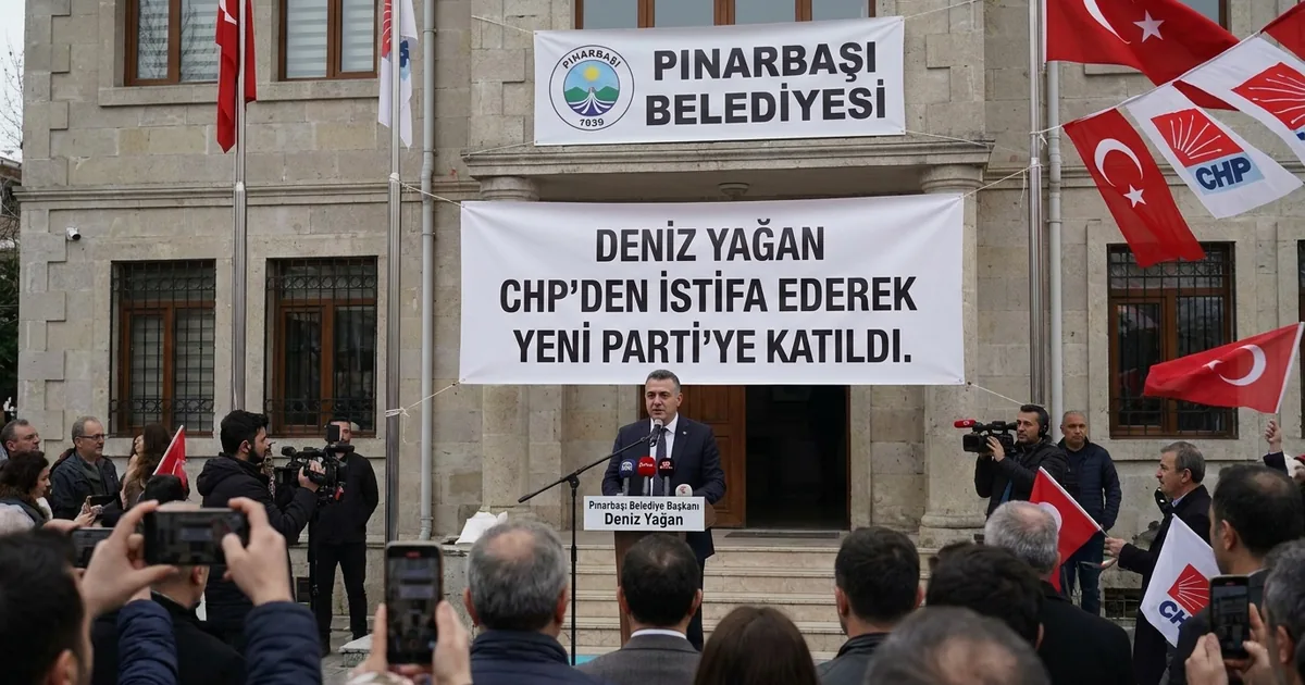 Deniz Yağan CHP'den istifa ederek Yeni Parti'ye katıldı