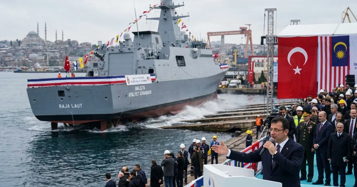 Malezya Korvet Projesinde İkinci Gemi İstanbul'da Denize İndi