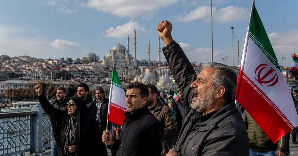 Netanyahu'nun BAE Ziyareti İddiasına İran'dan Sert Tepki