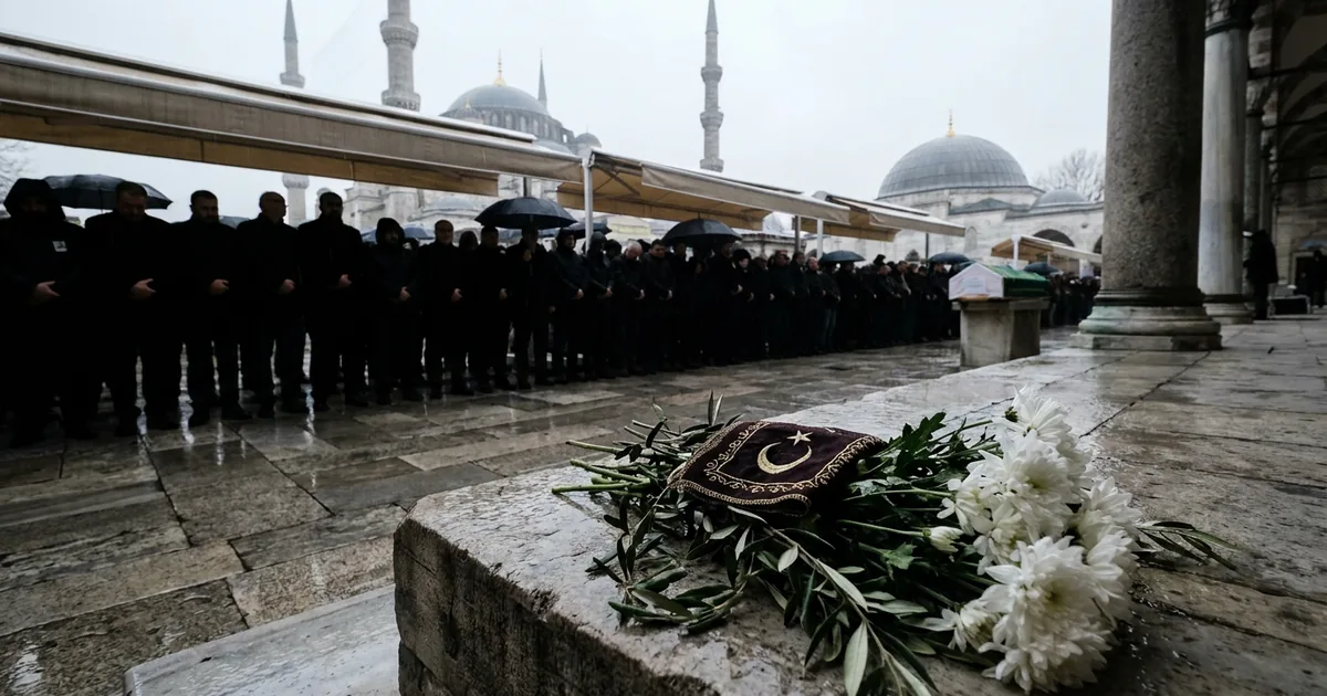5 yaşındaki Gülce Dora Turhan son yolculuğuna uğurlandı - Son Bir Dakika