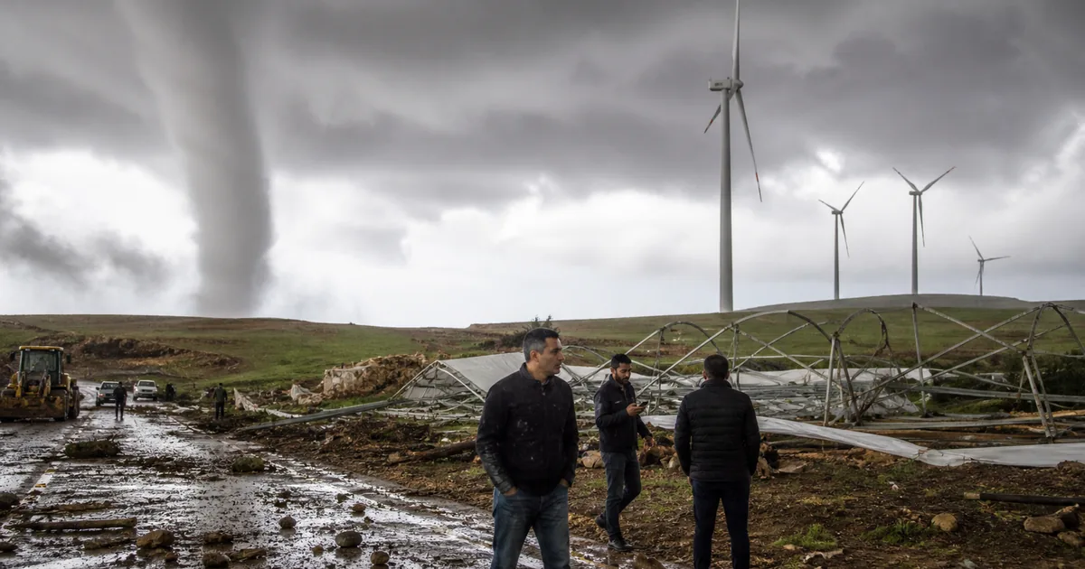Mardin'de Hava Felaketi: Hortum, Sağanak ve Dolu Hayatı Felç Etti