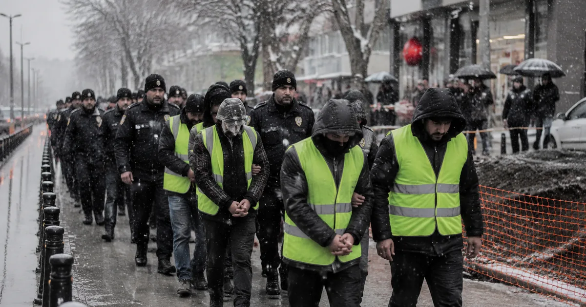 Bursa'da Tefecilik Şebekesi Çökertildi: 11 Tutuklama Kararı