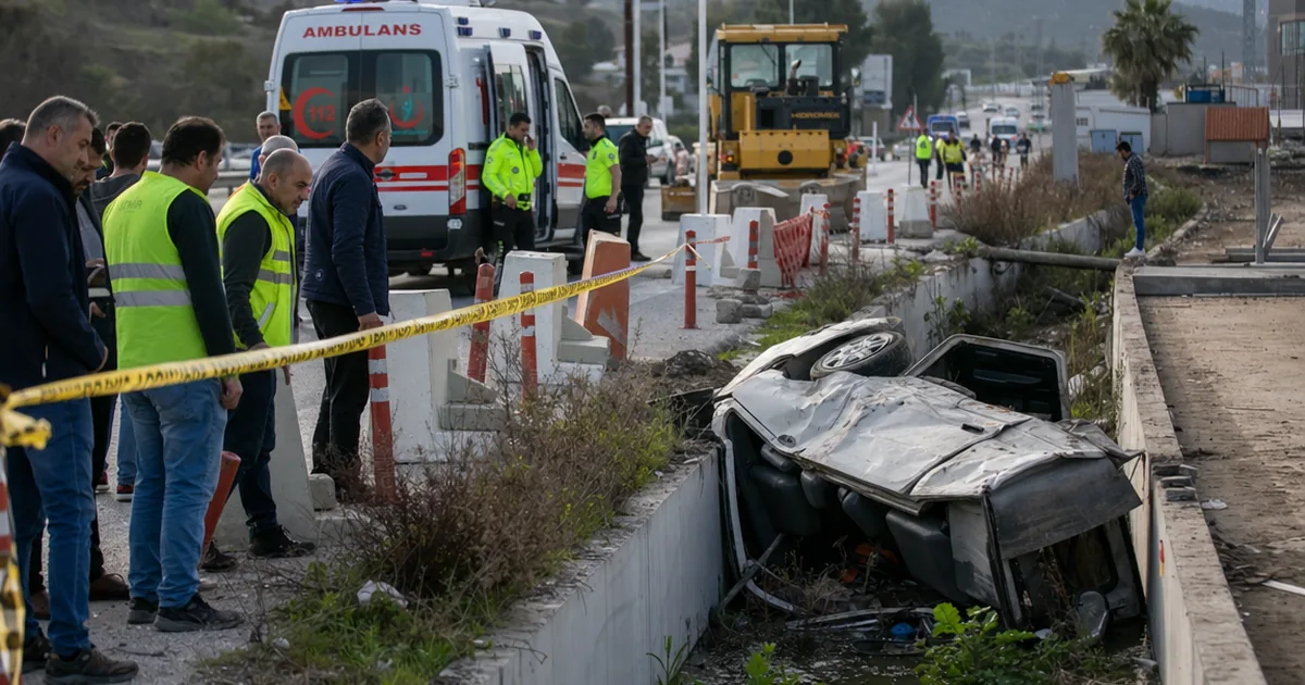 İzmir'de Kontrolden Çıkan Araç Su Kanalına Uçtu: 2 Ölü