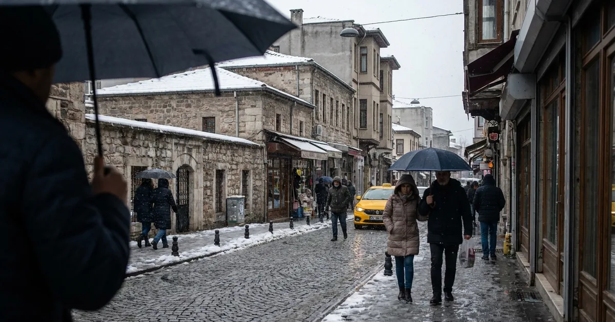 Adana'da boşanma kararı alan kadın uykusunda öldürüldü