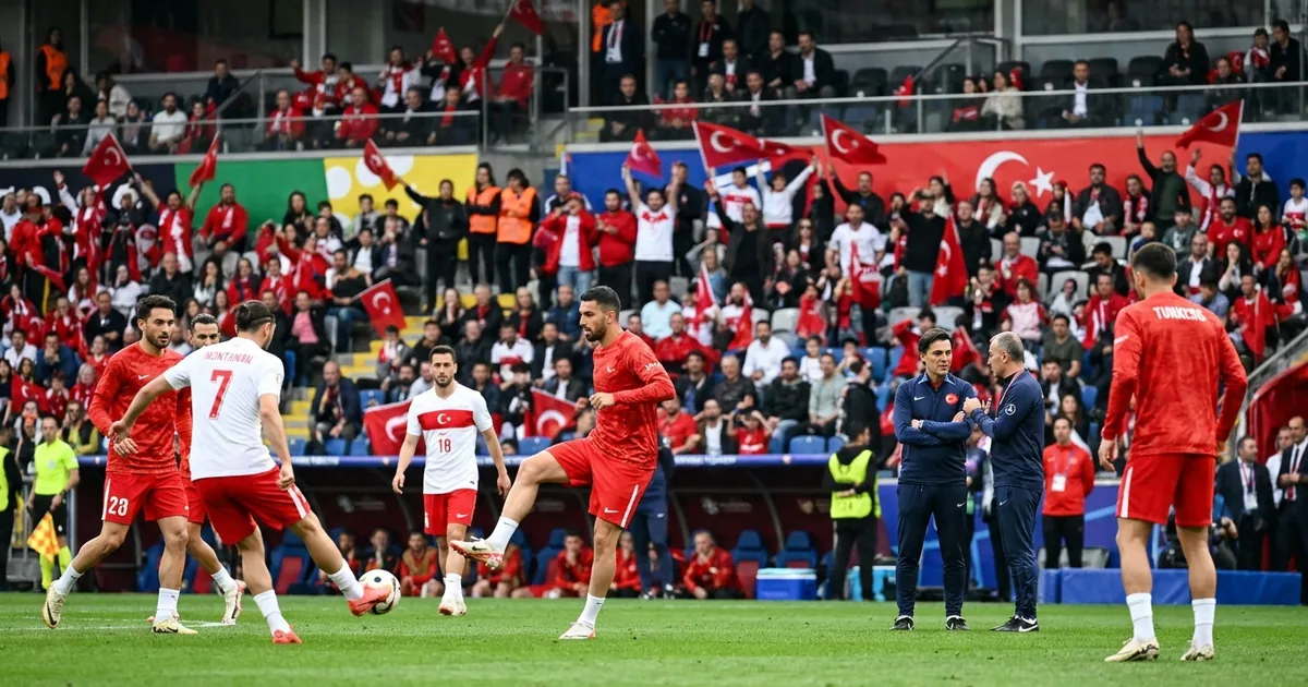 Montella: A Milli Takım Paraguay Maçı Öncesi Çok Motive
