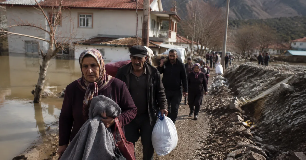 Yeşilırmak taşkın riski: Tokat'ta 22 yerleşim yeri boşaltılıyor