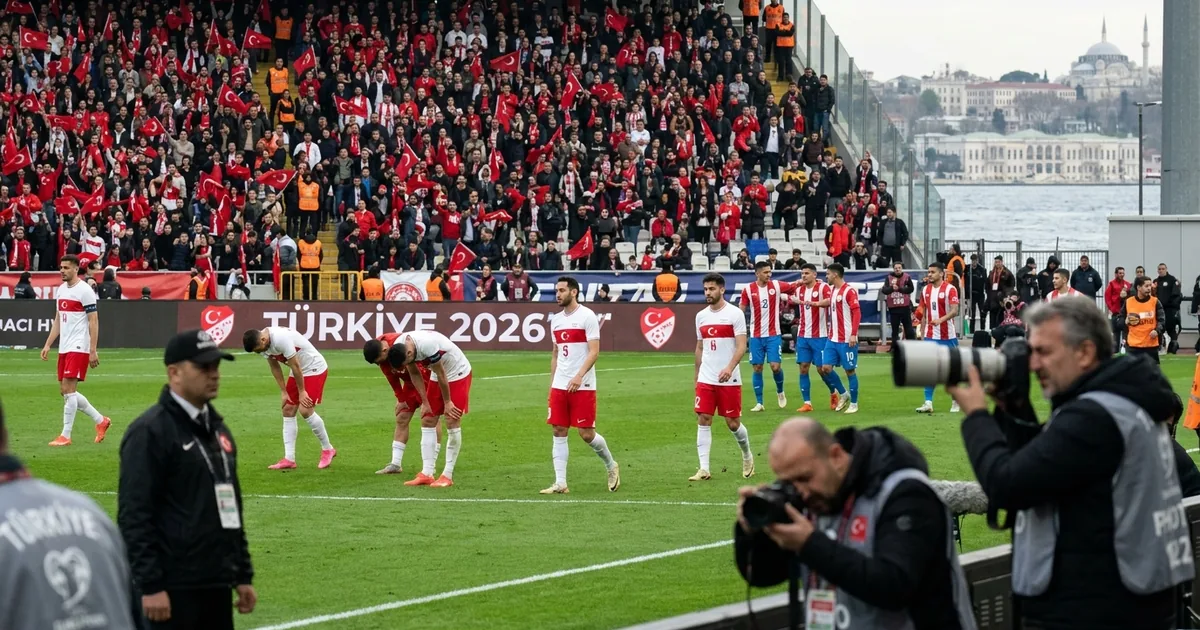 İstanbul Dolmabahçe'de Milli Maç Heyecanı ve Hüsran: Dünya Kupası'na Veda