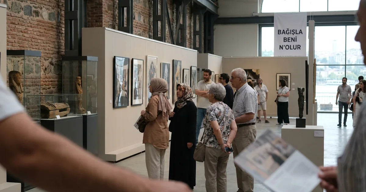 İstanbul'da "Bağışla Beni N'olur" sergisi: 33 bin kişi umutla bekliyor