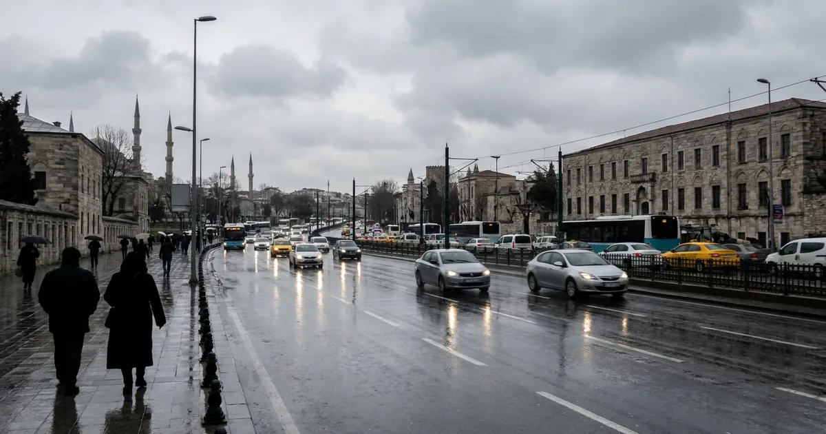 İstanbul'da Vatan Caddesi korteji yağış nedeniyle ertelendi - Son Bir Dakika