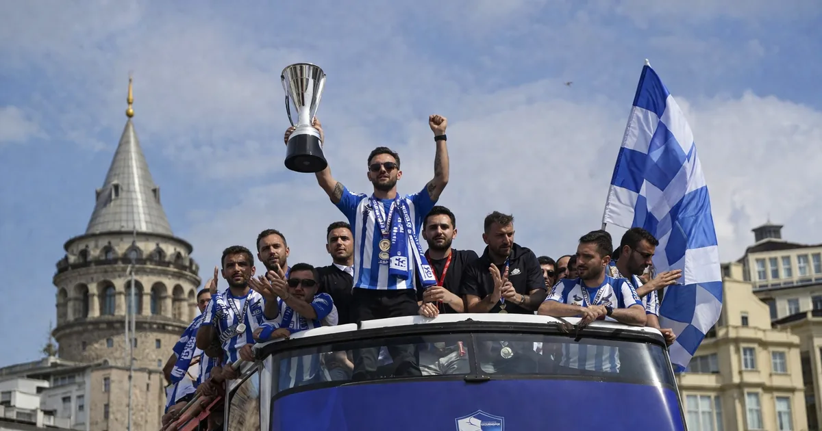 Erzurumspor'dan Şampiyonluk Sonrası Amedspor'a Esprili Gönderme