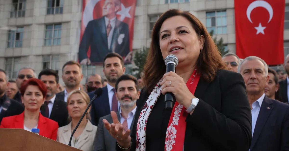 CHP'de Sular Durulmuyor: Köksal AK Parti'ye Katılıyor