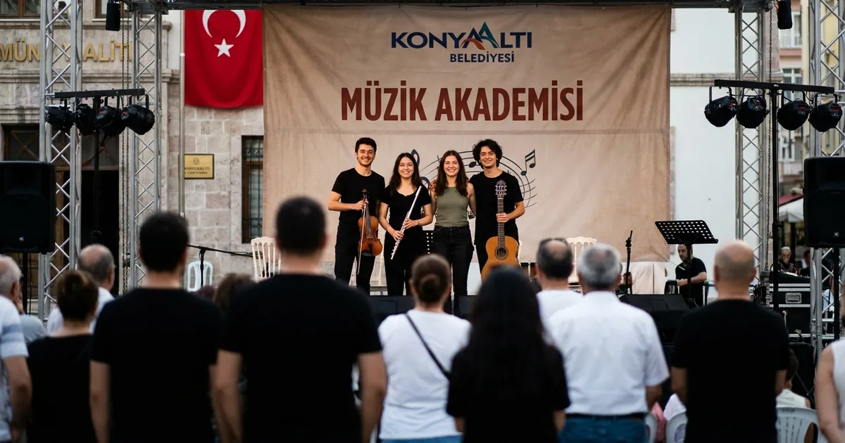Konyaaltı Belediyesi Müzik Akademisi'nde gurur tablosu - Son Bir Dakika