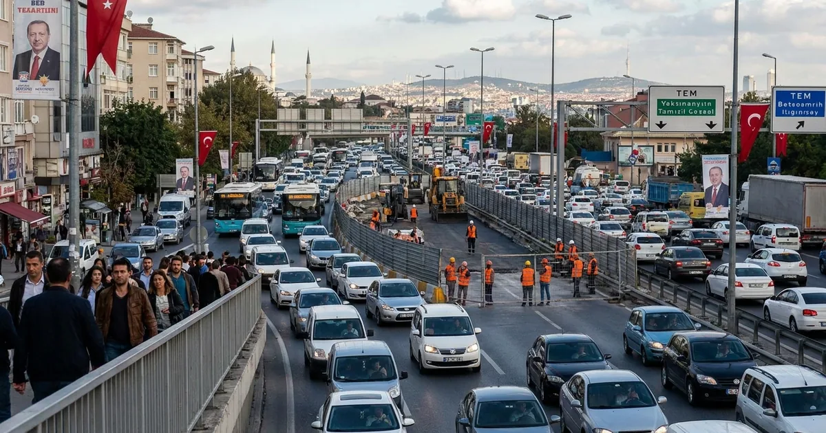 Bayram dönüşü İstanbul trafiği alarm veriyor: TEM'de dur kalk