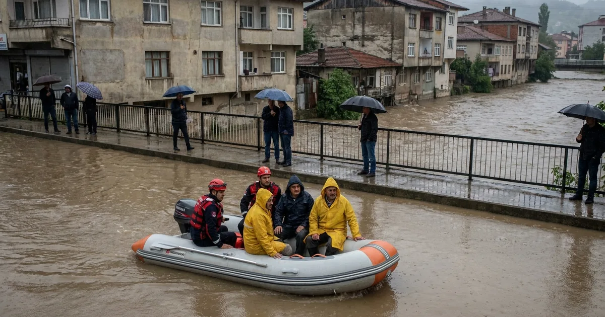 Meset Çayı debisi yükseldi: Doğanyurt'ta su baskınları