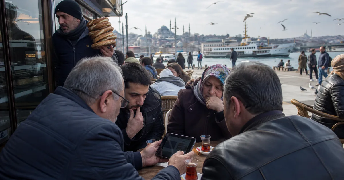 ABD'lilerin Çoğu İran'a Askeri Müdahaleyi Hata Olarak Görüyor