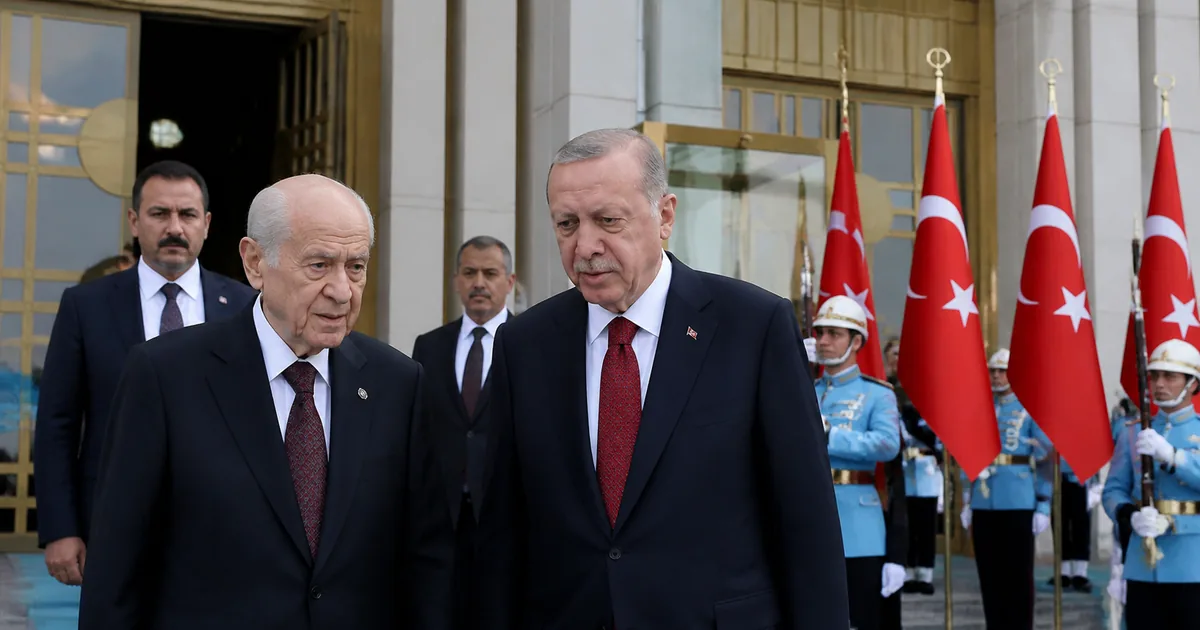 Erdoğan ve Bahçeli'nin Külliye Zirvesi Sona Erdi