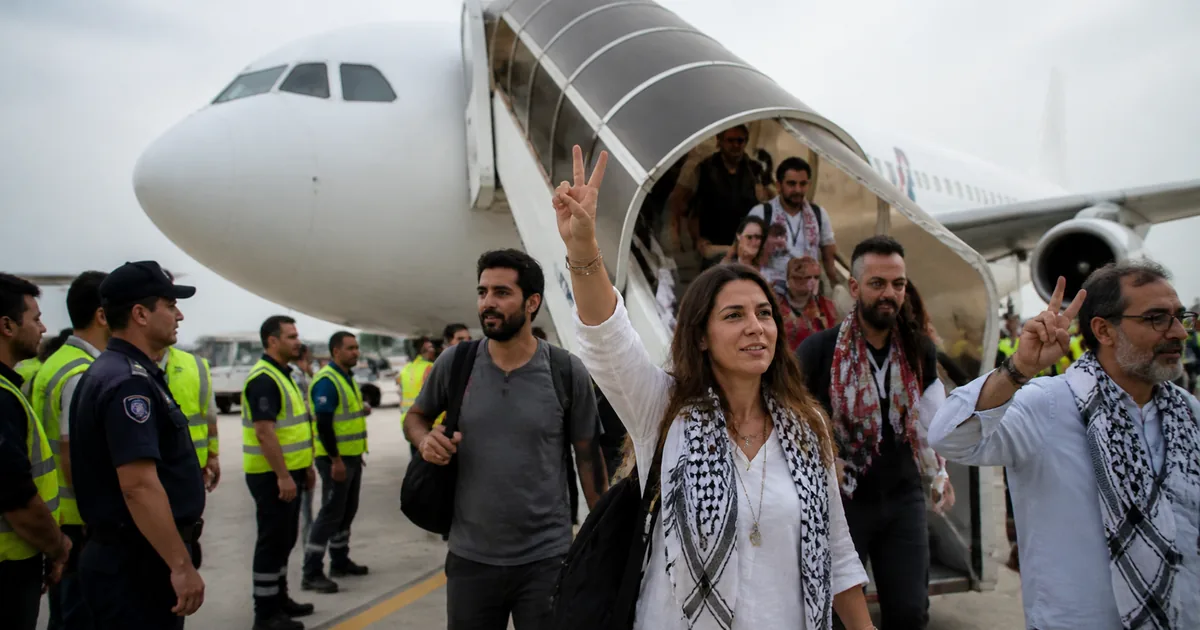 Sumud Filosu'ndan 59 Aktivist İsrail'den İstanbul'a Döndü