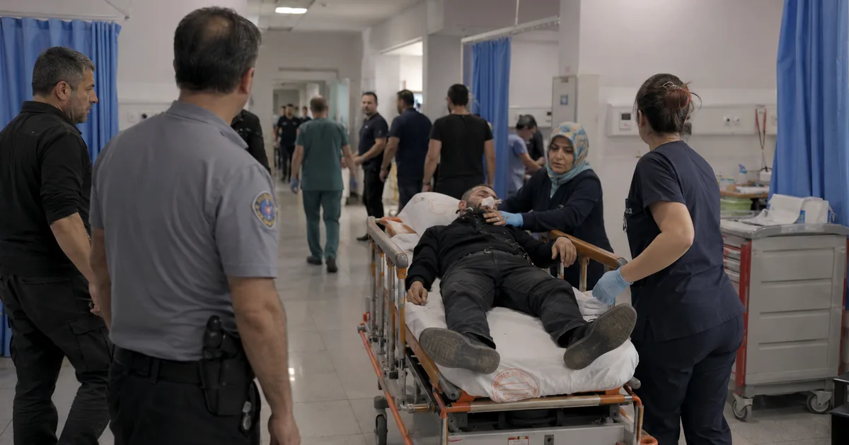 Adıyaman'da Hastanede Saldırı: 3 Kişi Bıçakla Yaralandı