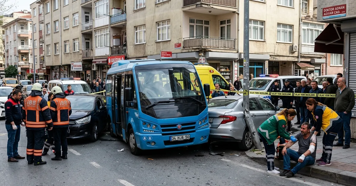 34 HJA 5ط50 plakalı minibüs iki araca çarptı: 5 yaralı - Son Bir Dakika