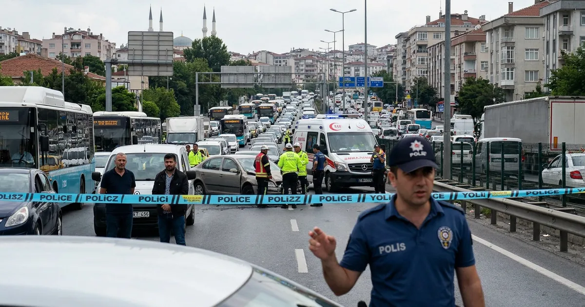 İstanbul yolunda bayram dönüşü çilesi: Kazalarda 19 can kaybı
