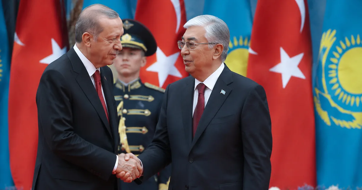 Erdoğan, Kazakistan'da Tokayev ile Bir Araya Gelecek: Kritik Zirve