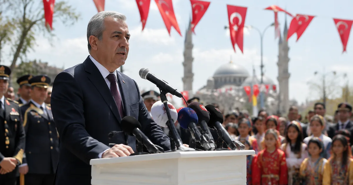 Cannes Film Festivali'ne özel jet tepkisi: "Ahlaksızlık"
